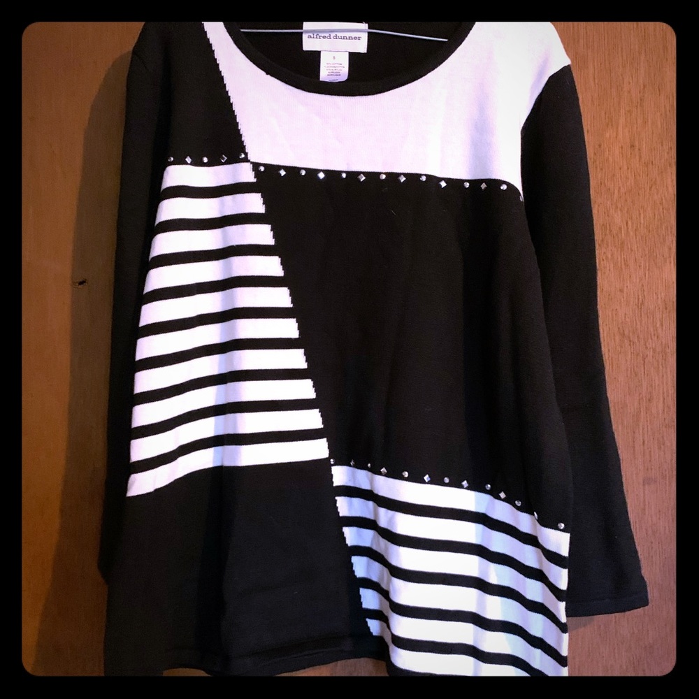Women’s blouse